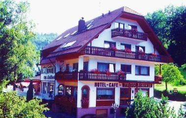 Waldschloesschen Hotel Bad Herrenalb Exterior photo